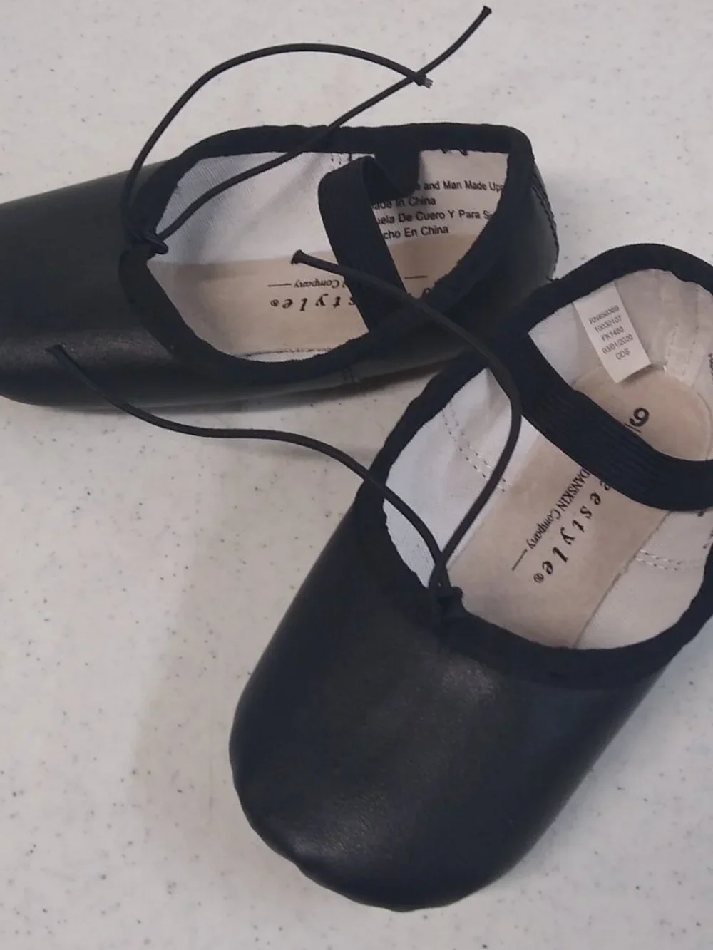 Freestyle Girl's/ Boy's Ballet Slippers Leather Sole Kids Size 9 by Danskin NWOT
